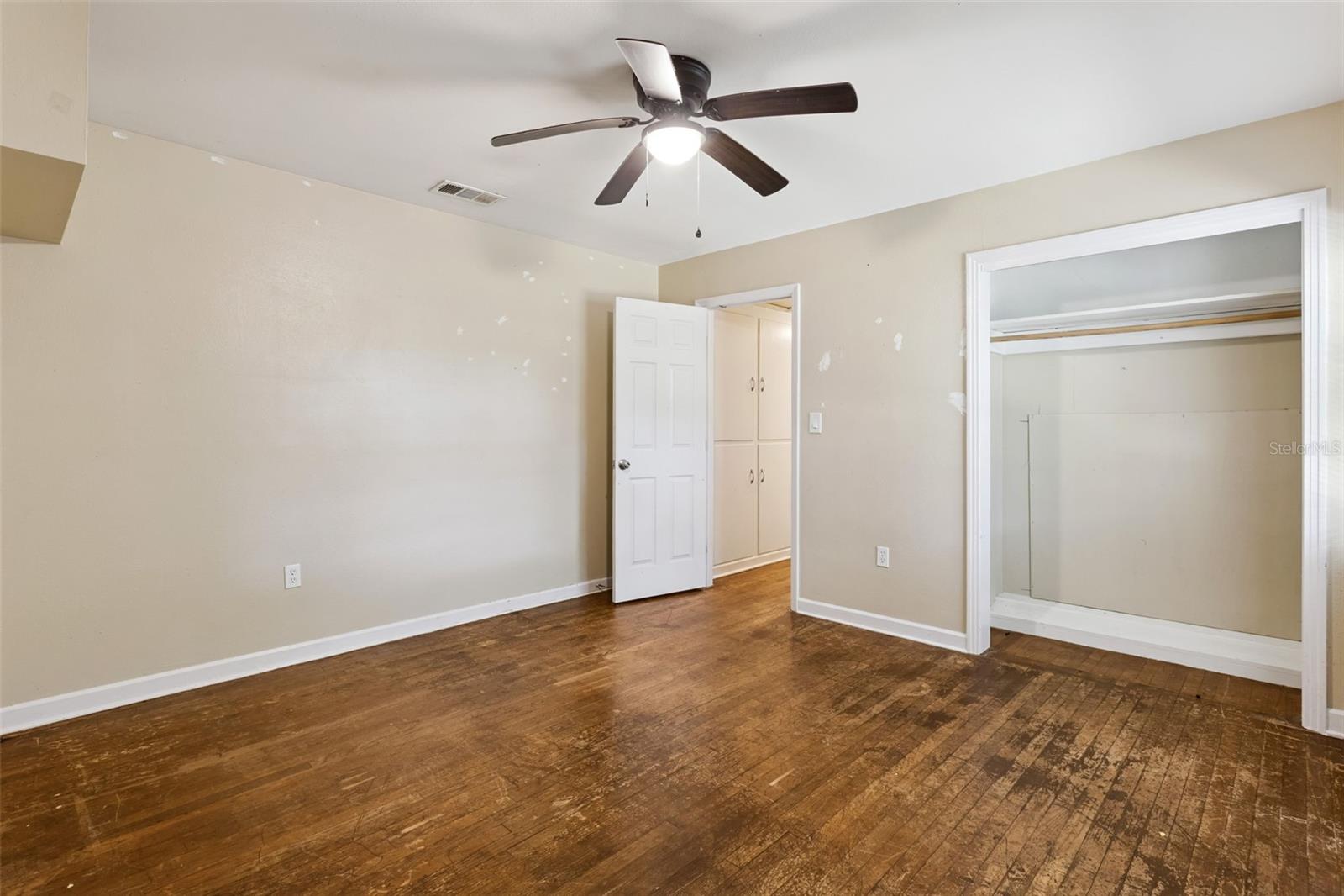 LEESBURG LOVES POINT ADD - Residential