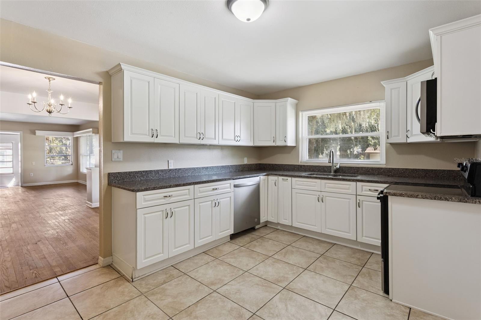 LEESBURG LOVES POINT ADD - Residential