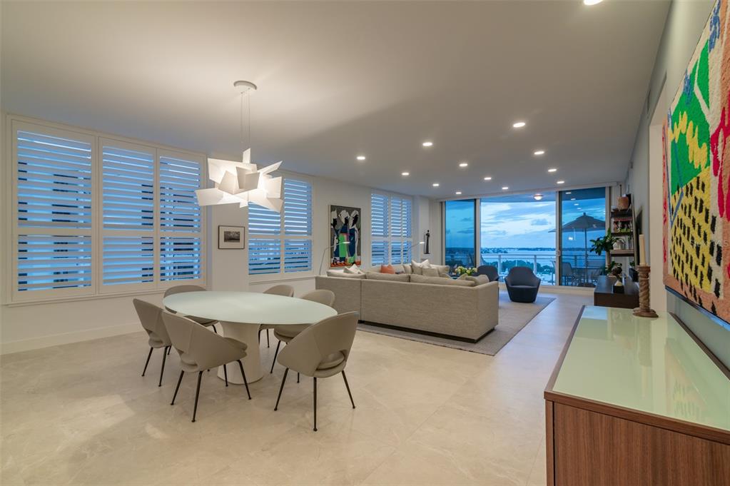 MARINA TOWER - Residential