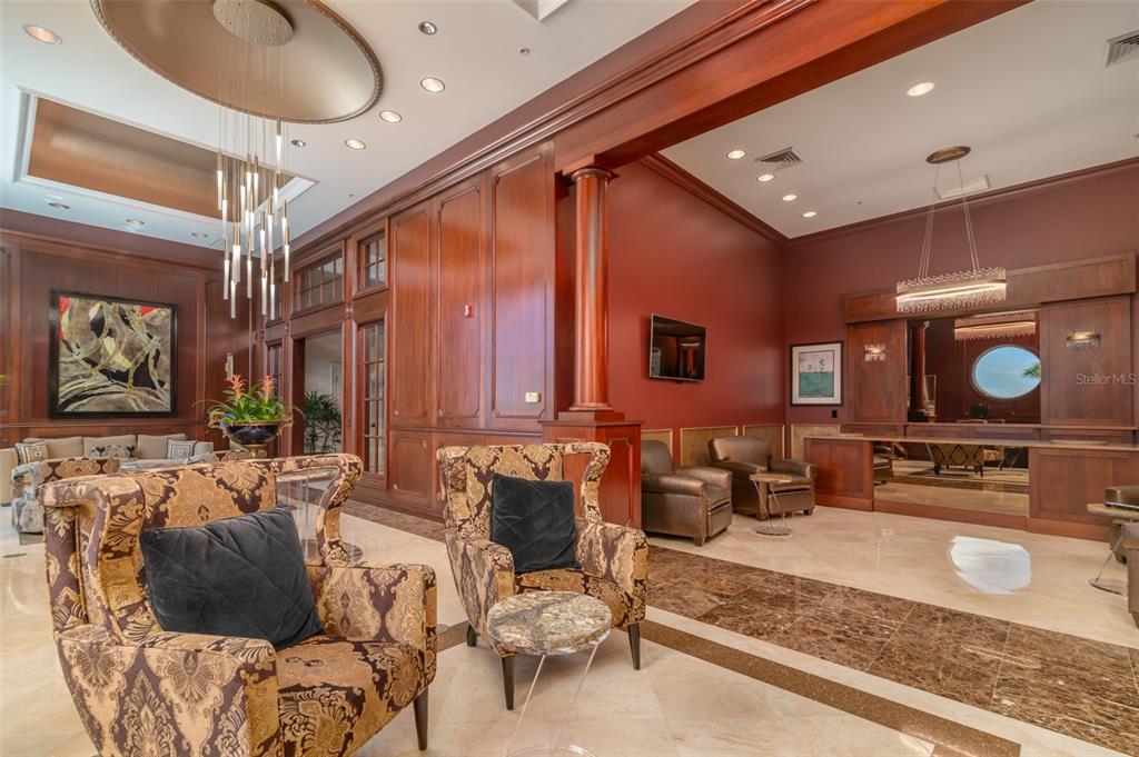 MARINA TOWER - Residential