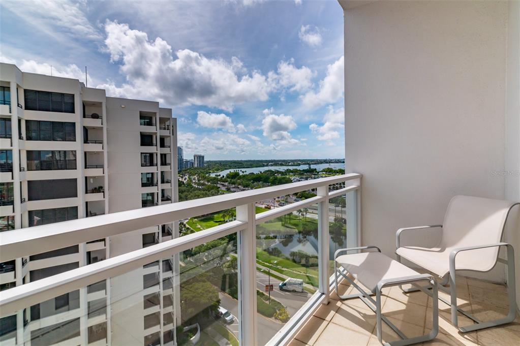 MARINA TOWER - Residential