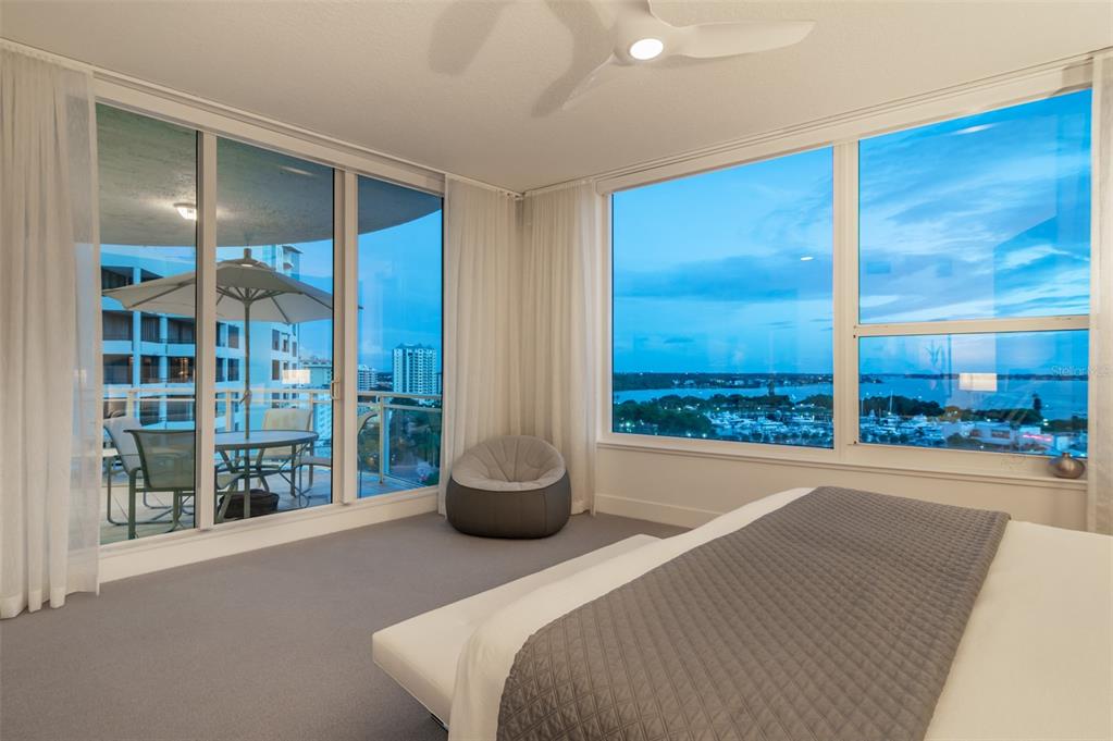 MARINA TOWER - Residential