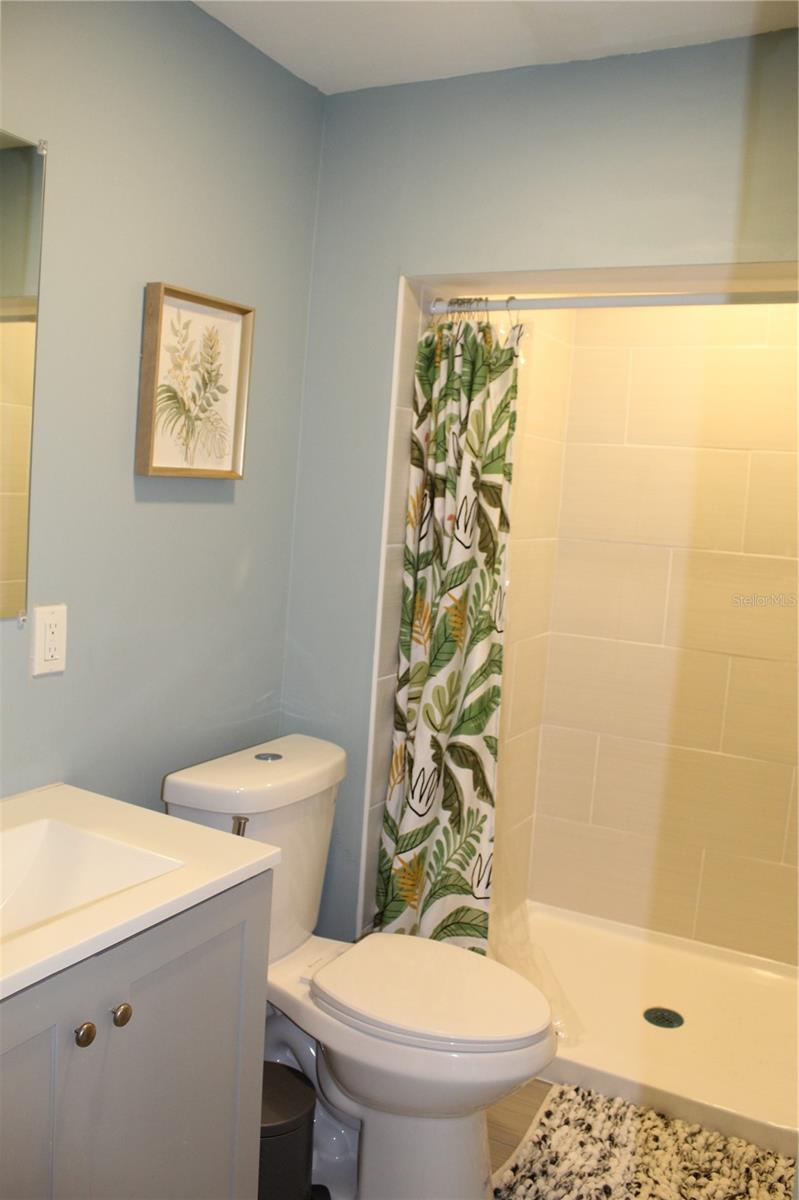 LAKE PASADENA DEV - Residential Lease