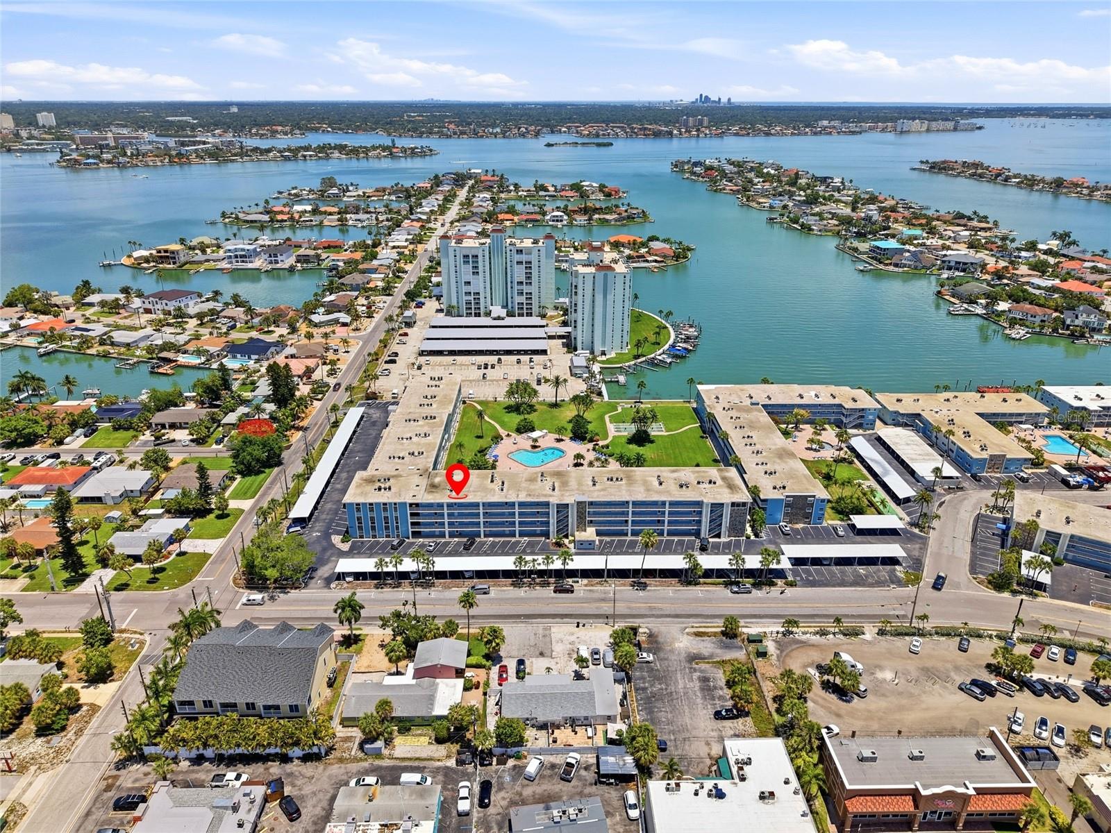 SYLVETTE CONDO - Residential