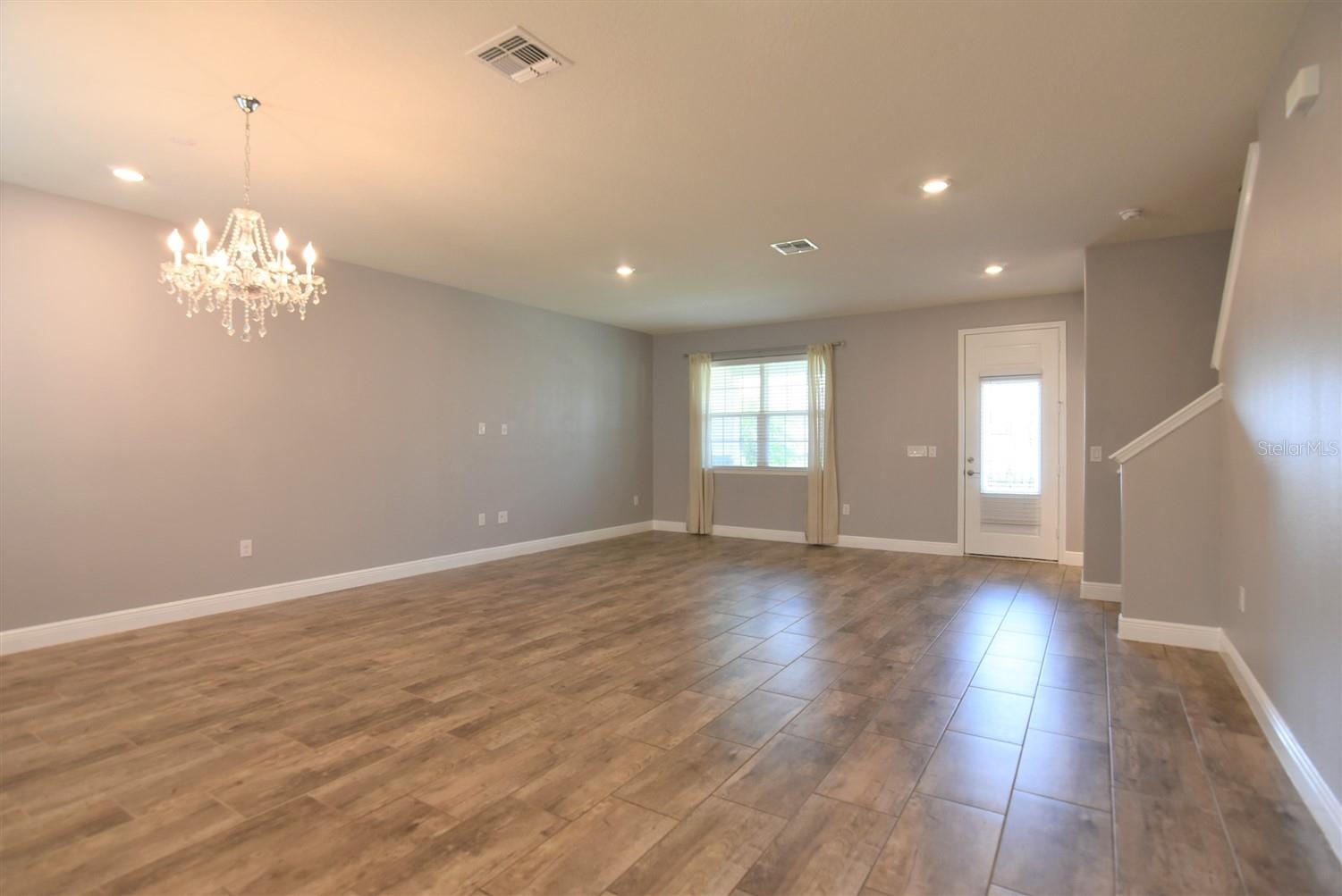 VINEYARDS/HORIZONS WEST PH 2B - Residential Lease