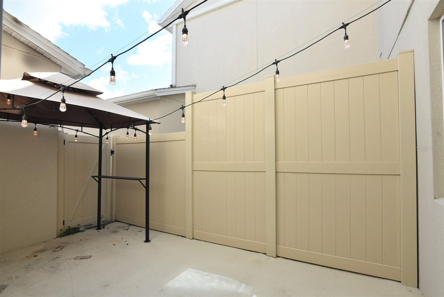 VINEYARDS/HORIZONS WEST PH 2B - Residential Lease