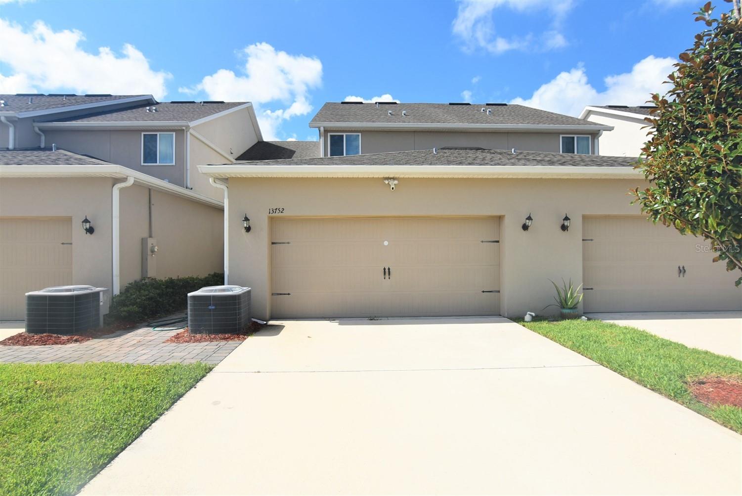 VINEYARDS/HORIZONS WEST PH 2B - Residential Lease