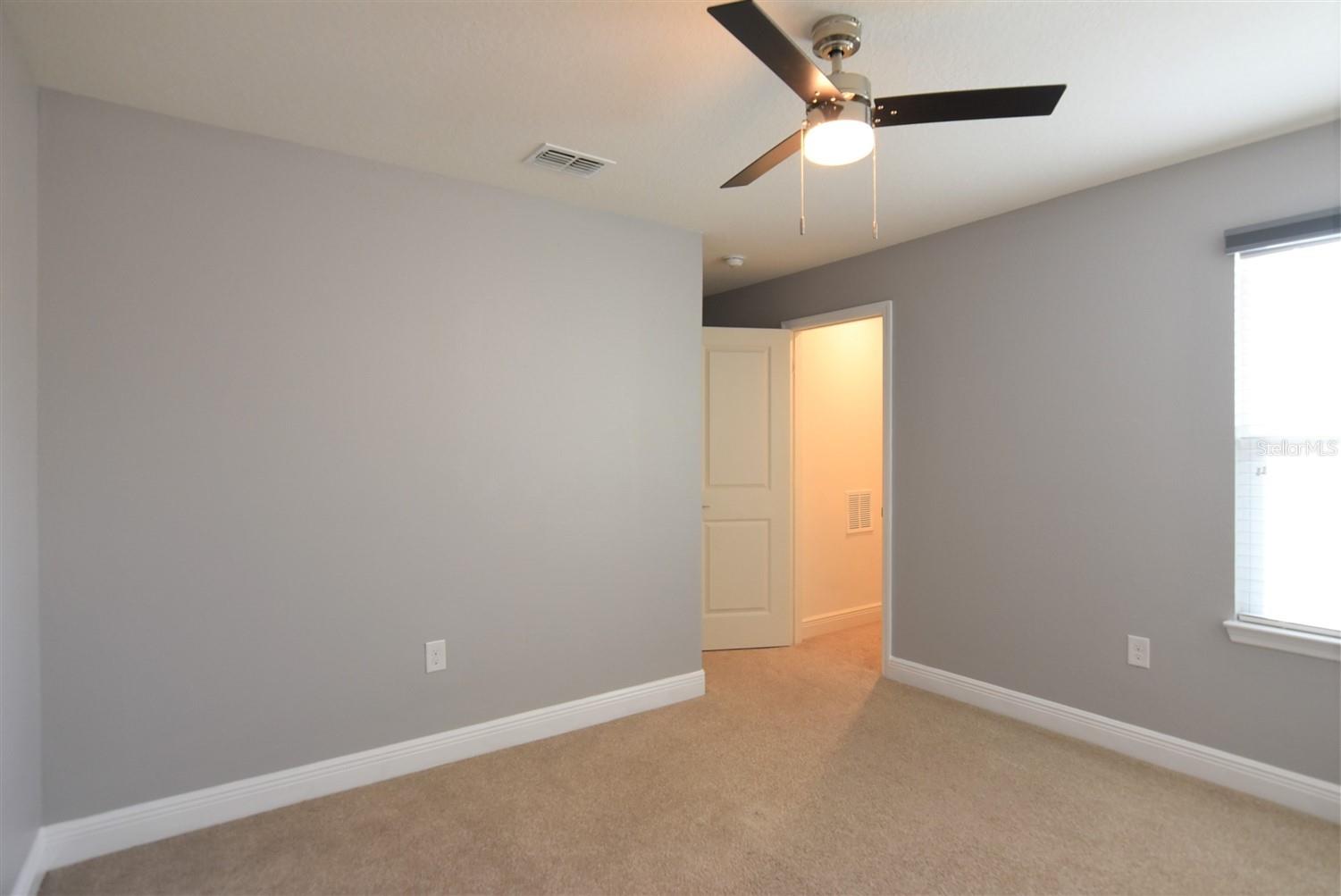 VINEYARDS/HORIZONS WEST PH 2B - Residential Lease