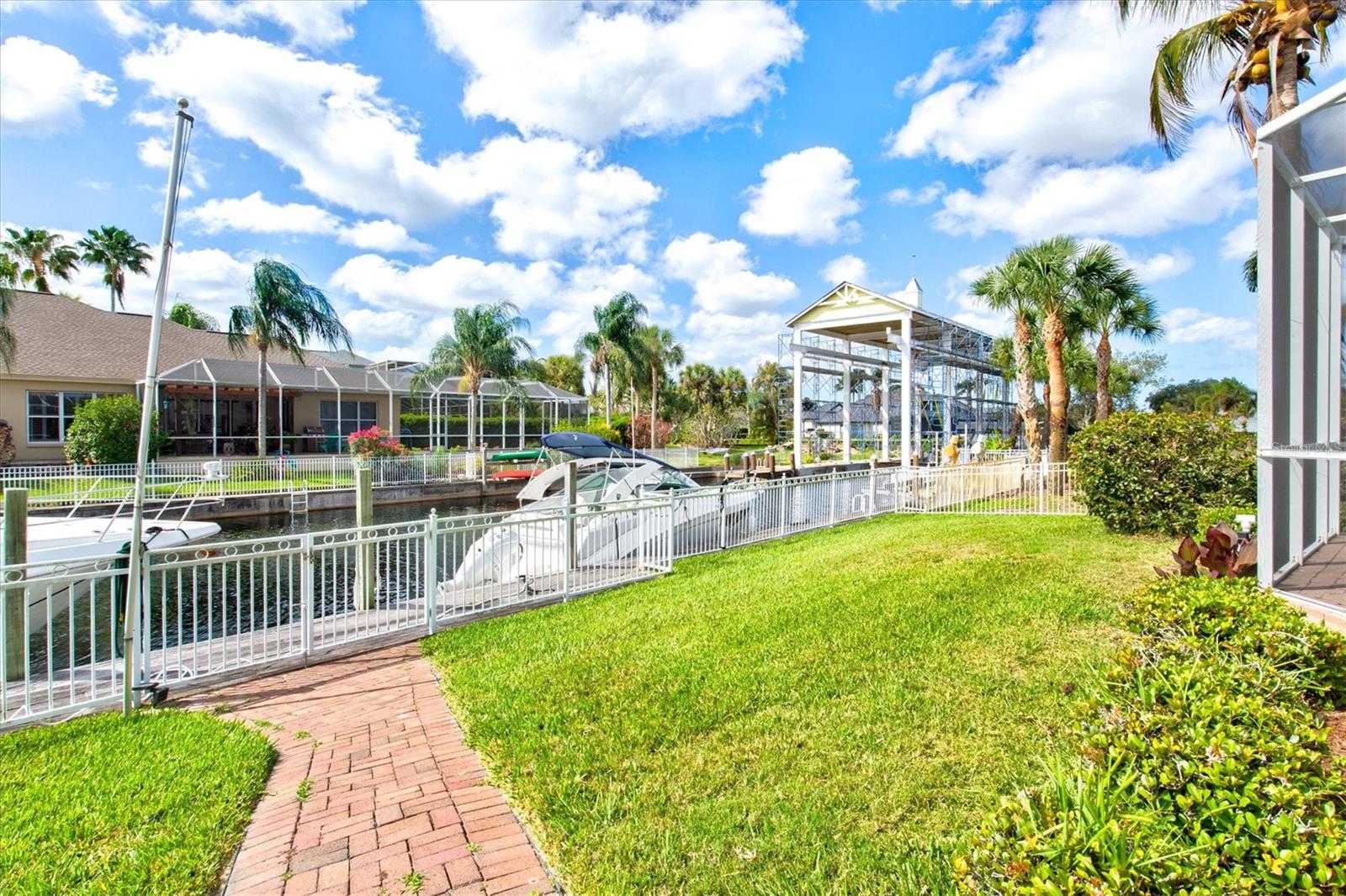 HARBOUR WALK/RIVERDALE - Residential
