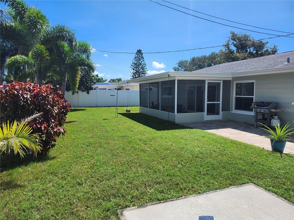 Photo of 11497 63rd Avenue, Seminole, FL 33772 (MLS # TB8548609)