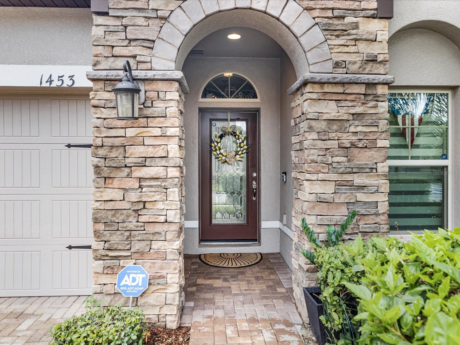 1453 PINE MARSH LOOP