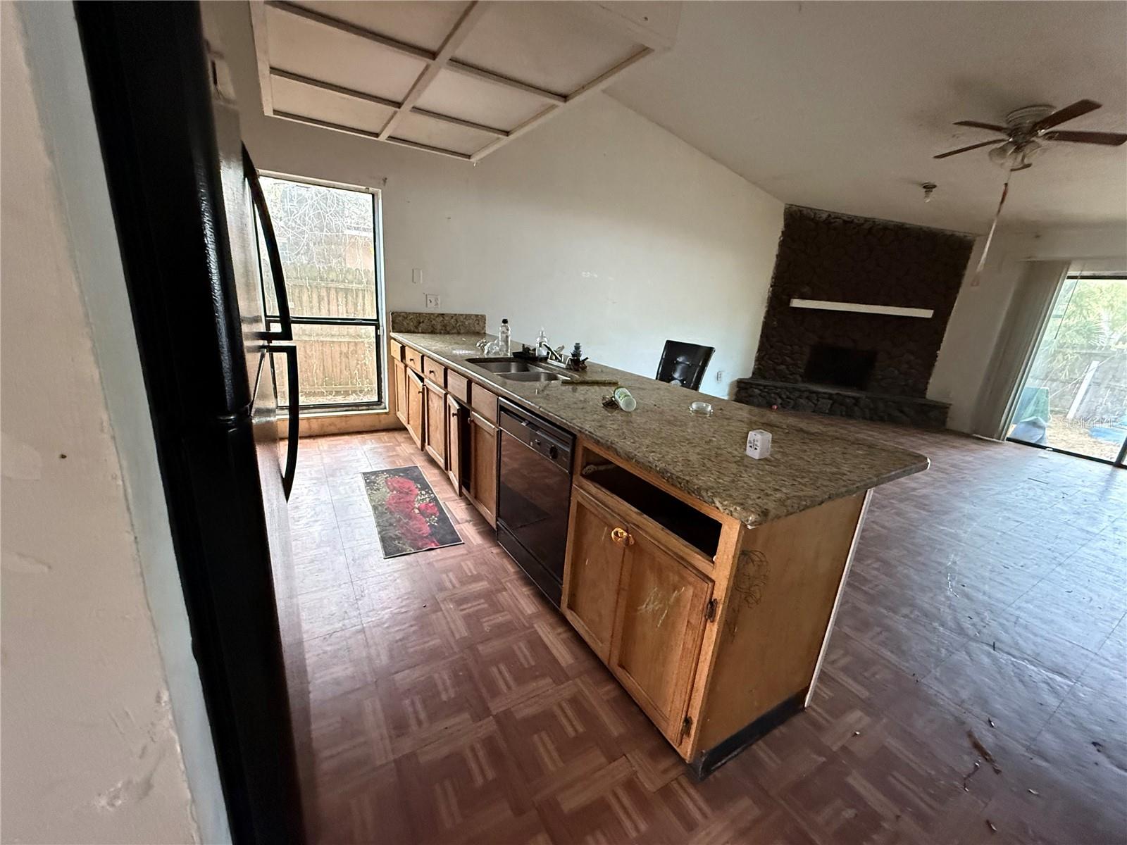 FAIRVIEW GDNS - Residential