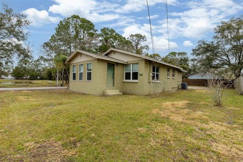 A home in DAYTONA BEACH