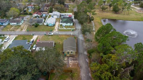 A home in DAYTONA BEACH