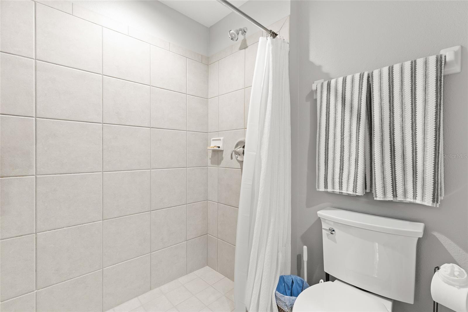 FOUNTAIN PARKE AT LAKE MARY - Residential