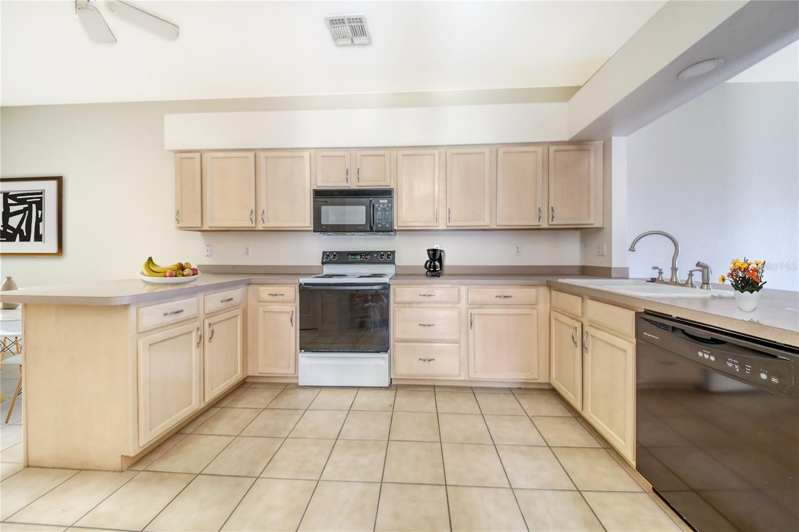 CYPRESSWOOD ENCLAVE PH 2 - Residential Lease