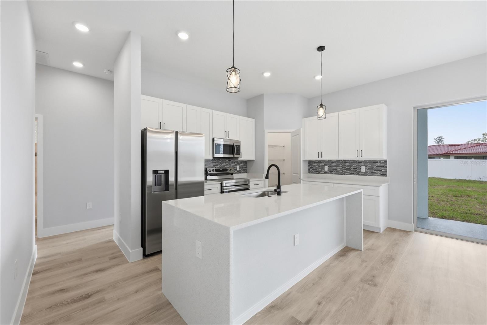 MARION OAKS UN 01 - Residential