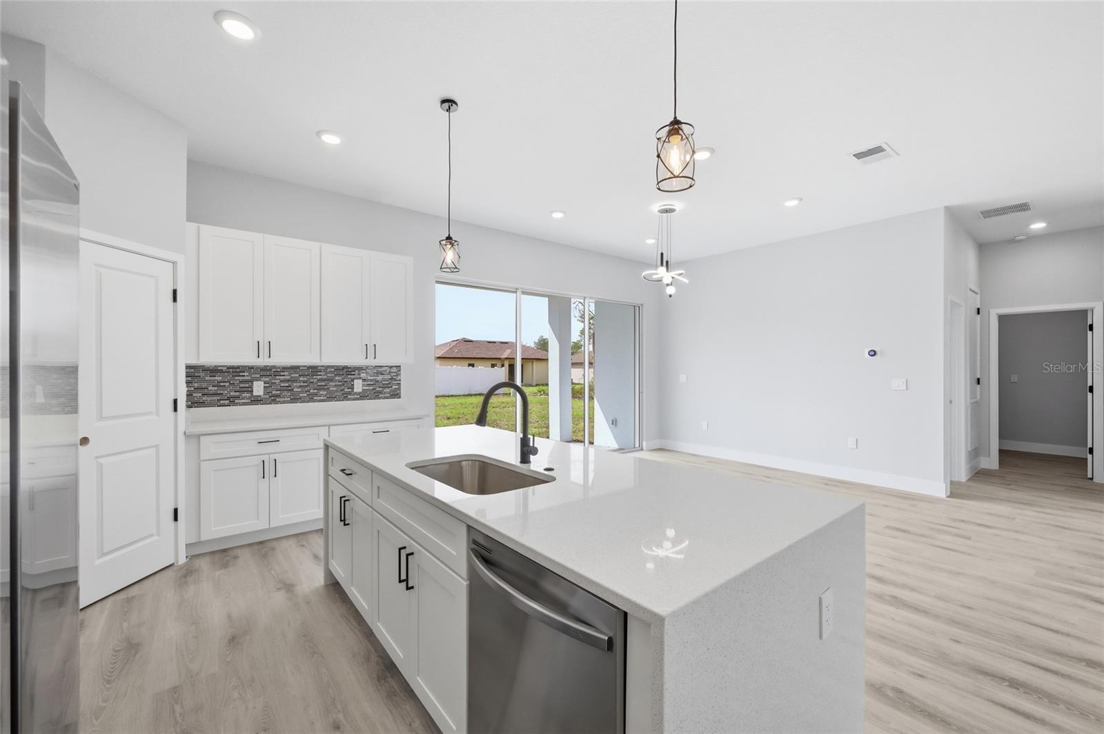 MARION OAKS UN 01 - Residential