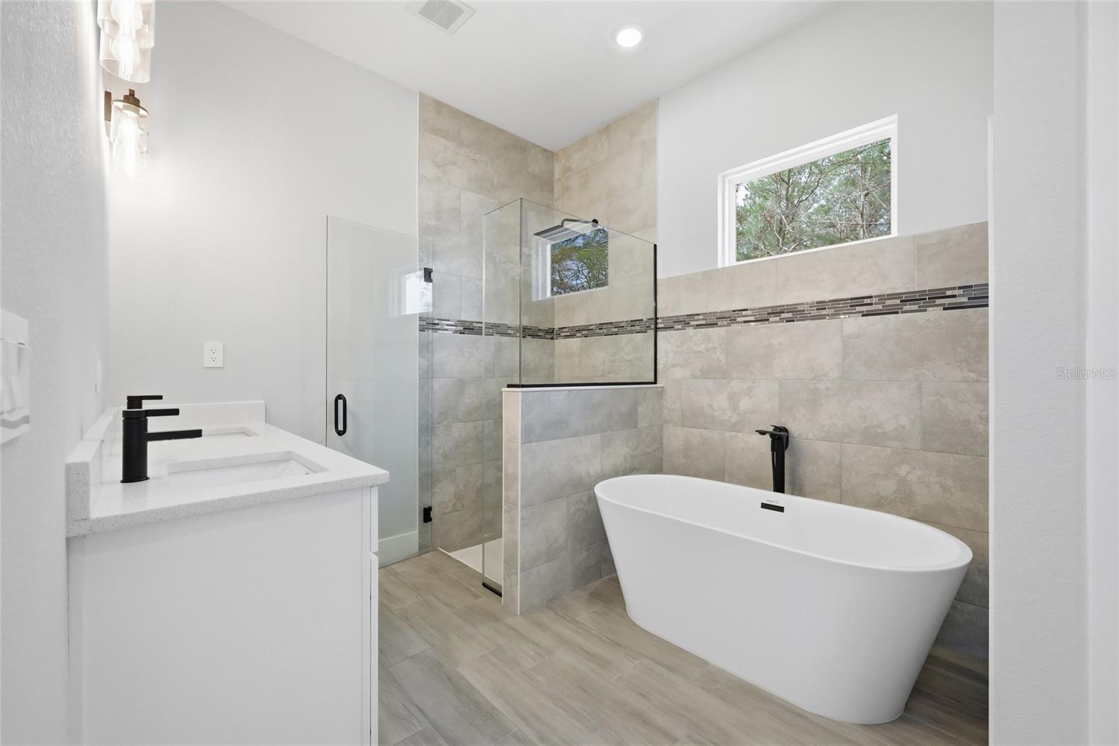 MARION OAKS UN 01 - Residential