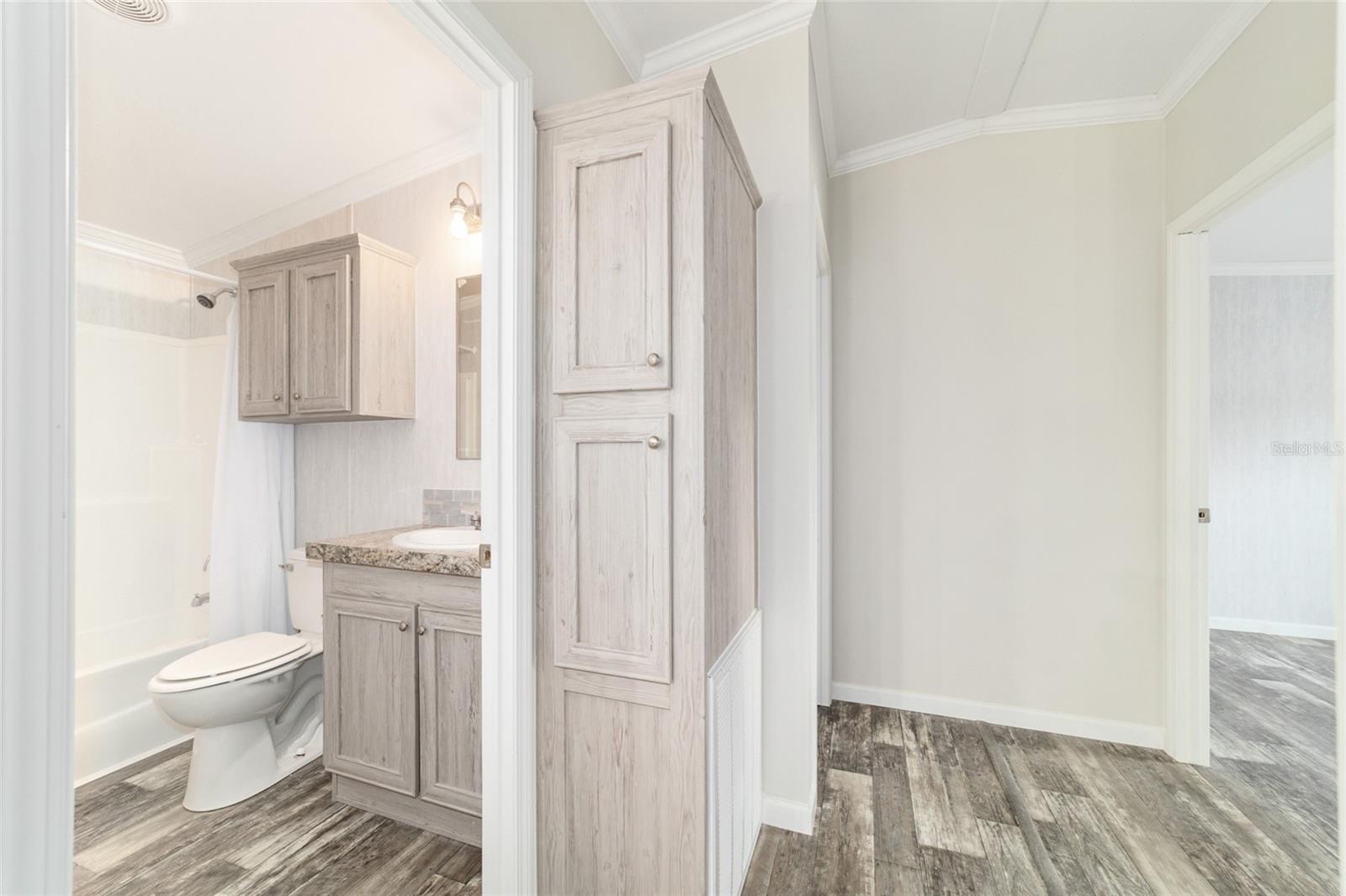 RAINBOW PARK UN 08 - Residential