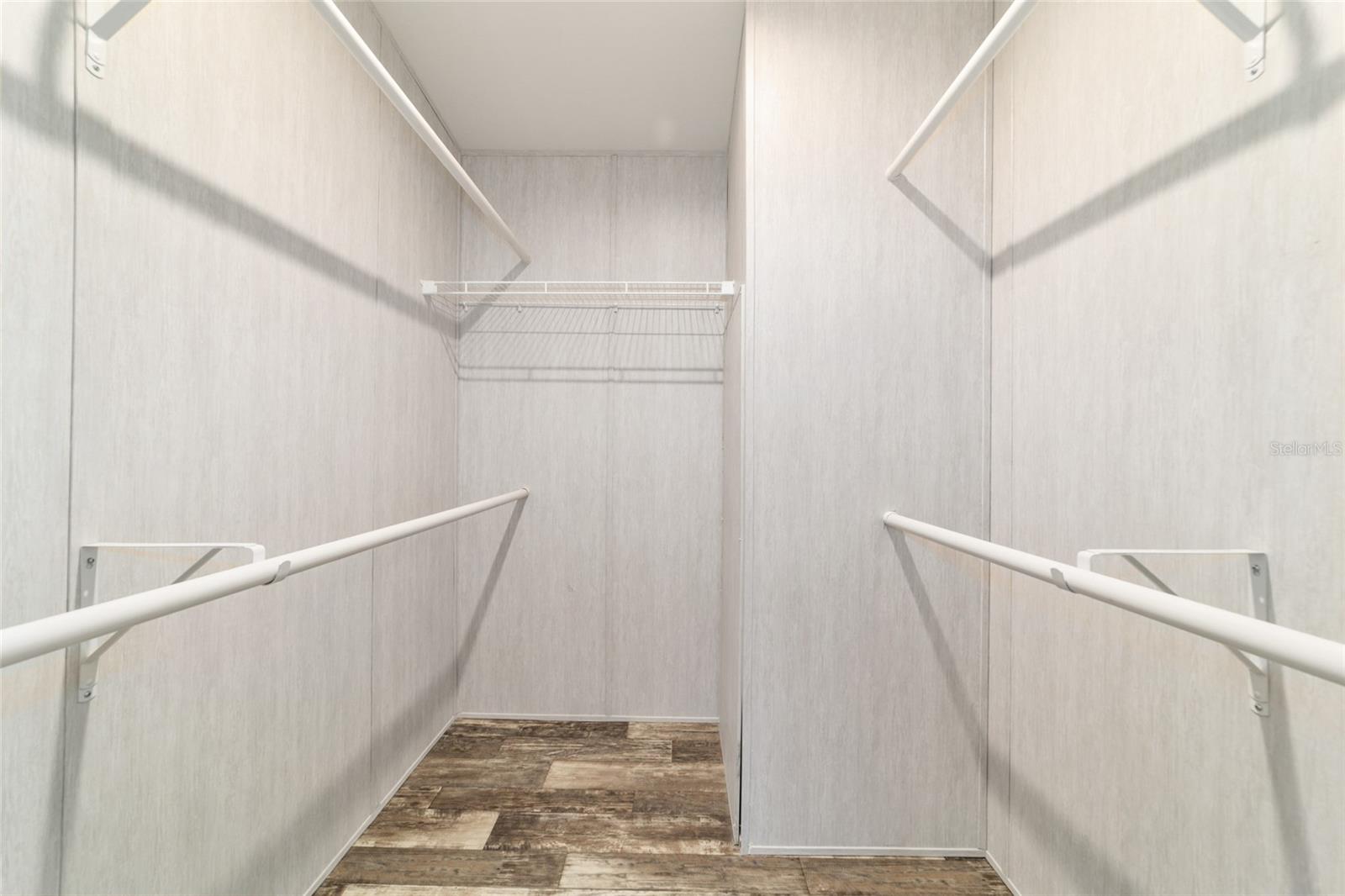 RAINBOW PARK UN 08 - Residential