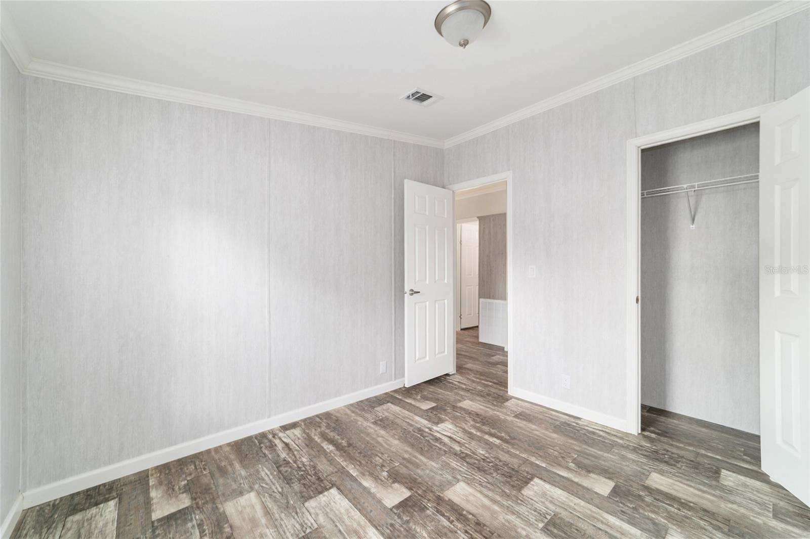 RAINBOW PARK UN 08 - Residential