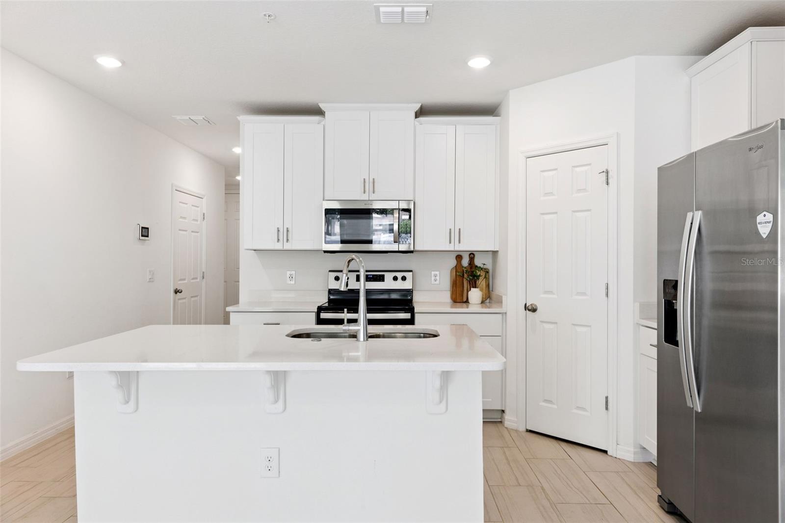 CHASE LANDING - Residential