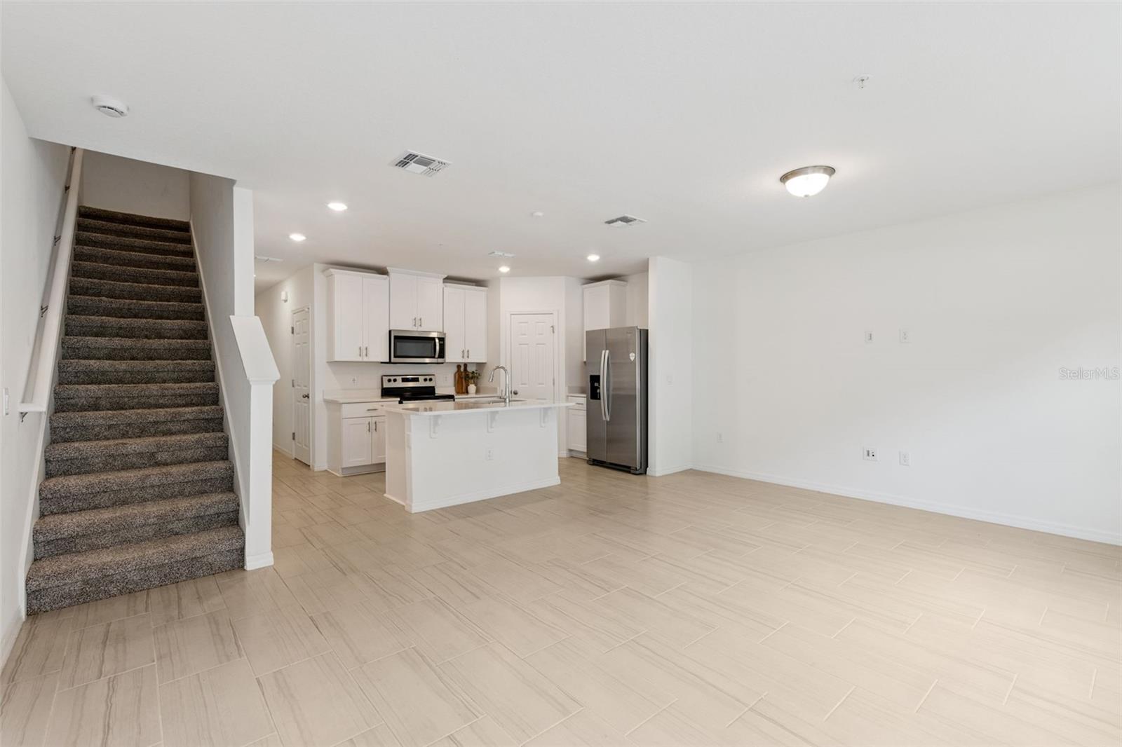 CHASE LANDING - Residential