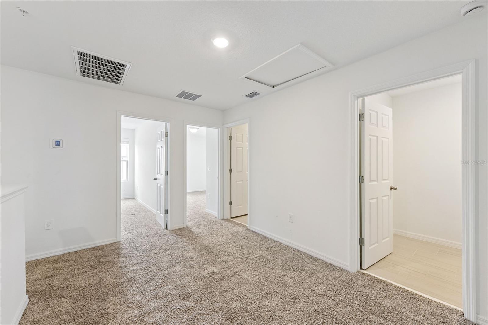 CHASE LANDING - Residential