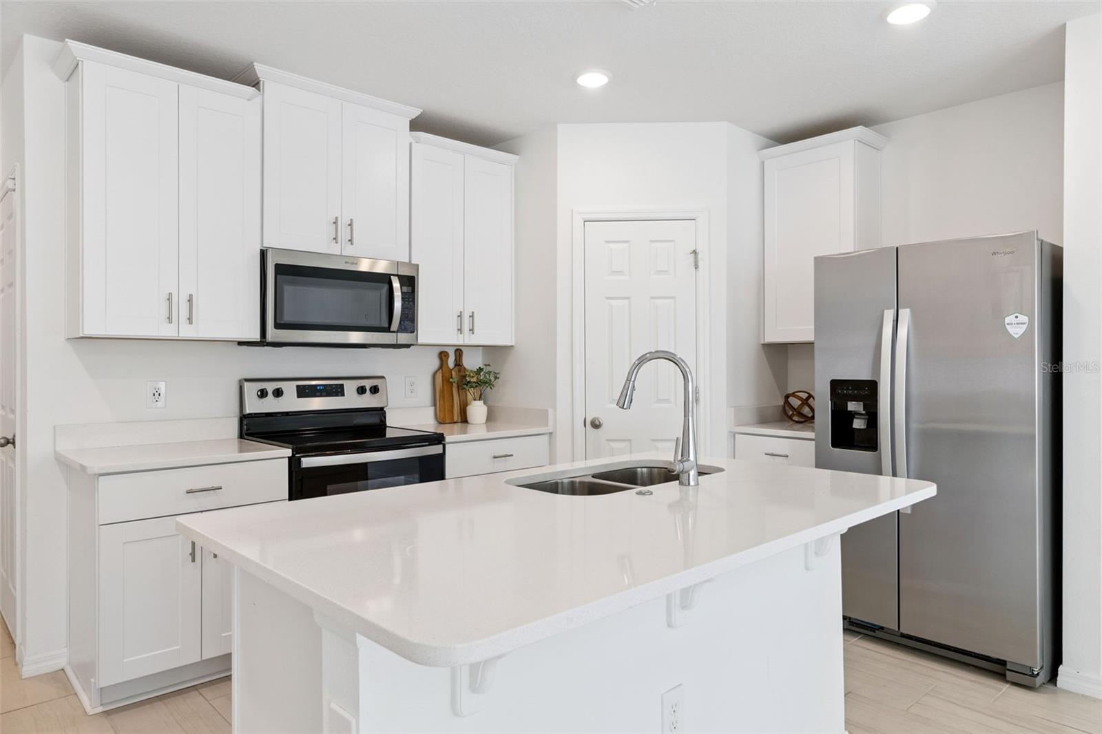 CHASE LANDING - Residential