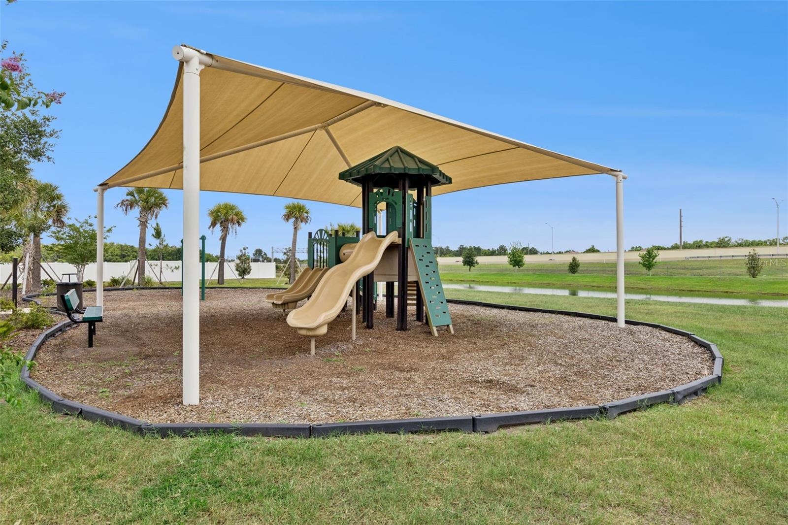 CHASE LANDING - Residential