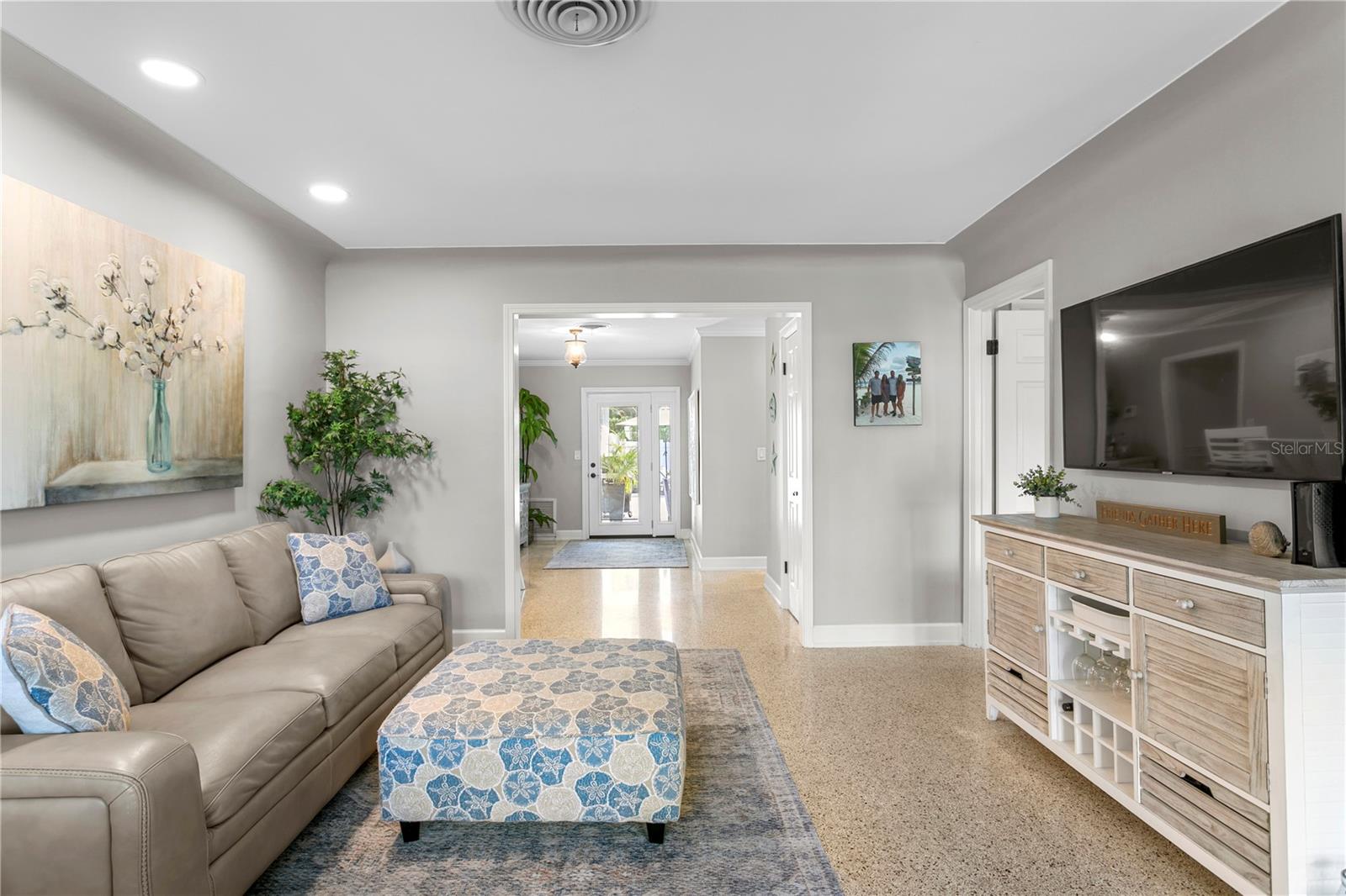 EUCLID PLACE - Residential