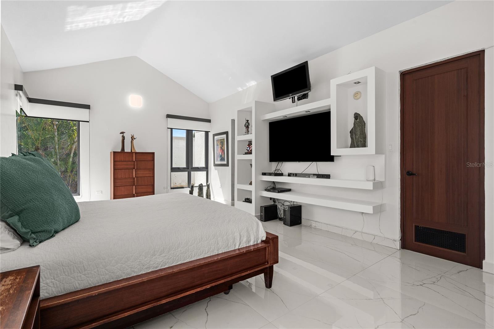 SABANERA DE DORADO - Residential