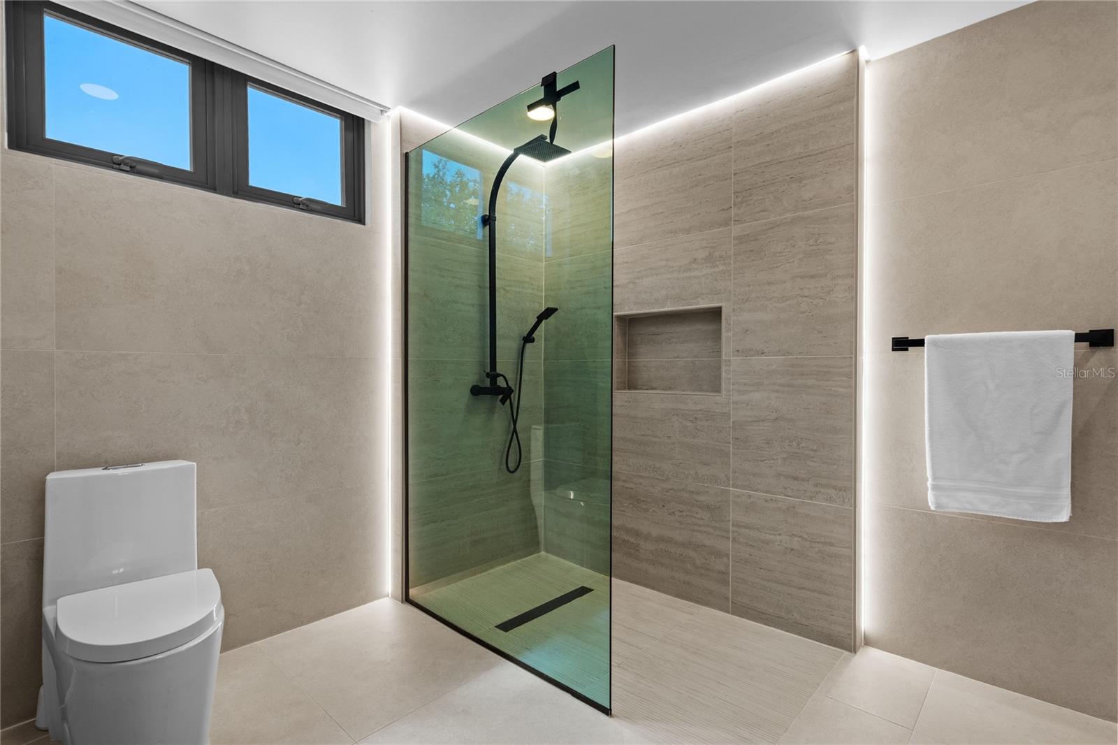 SABANERA DE DORADO - Residential