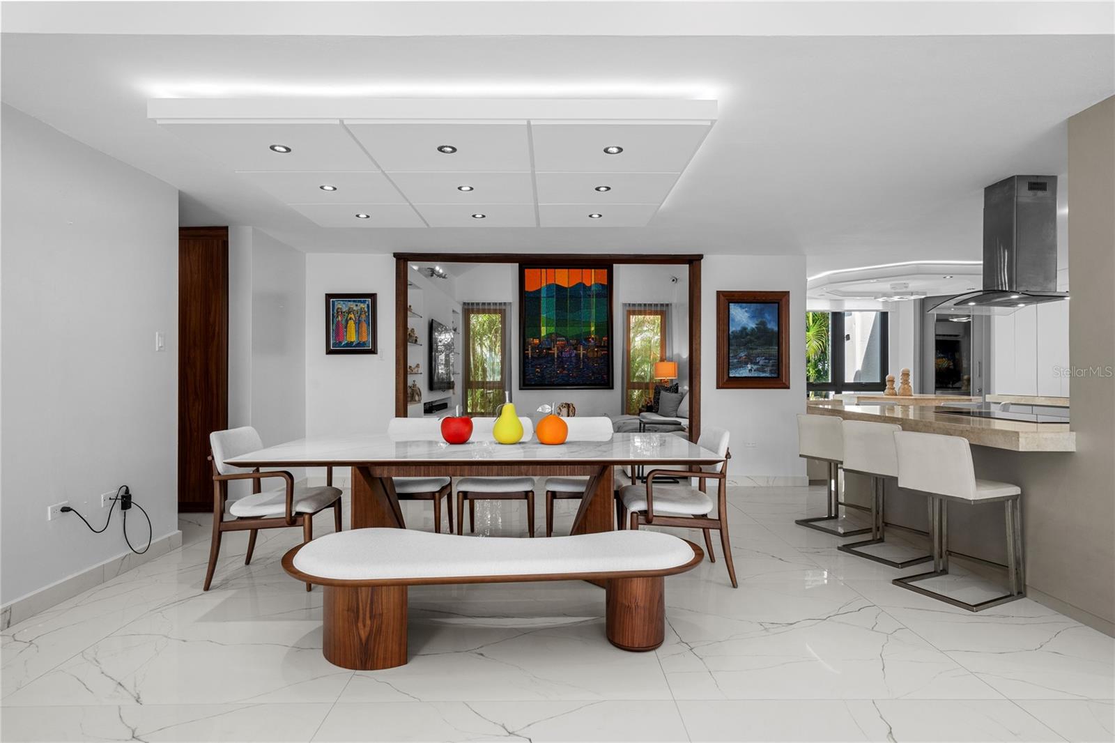 SABANERA DE DORADO - Residential