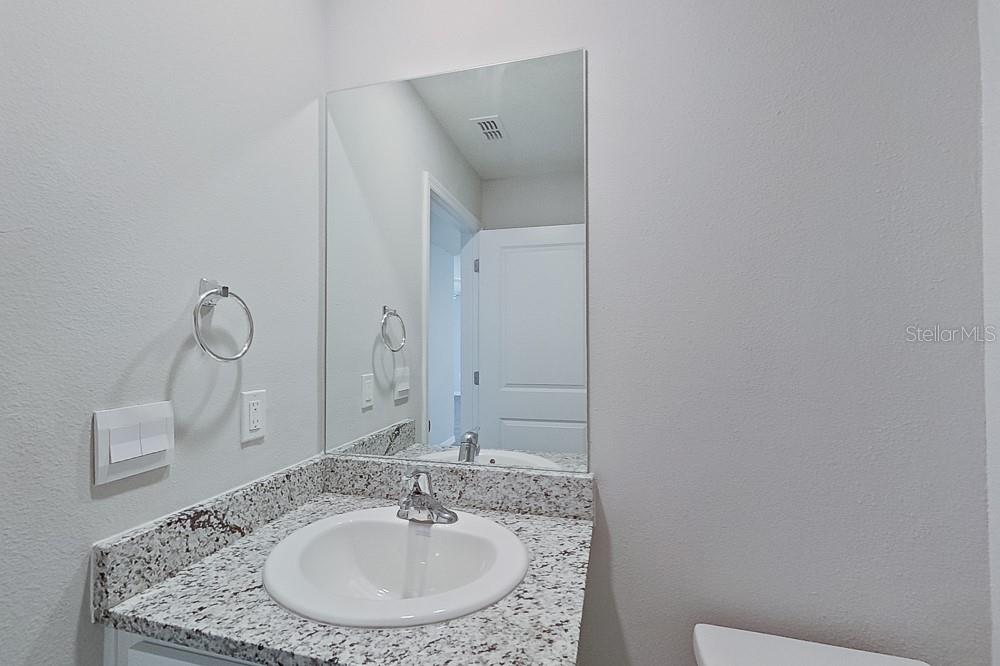 OCALA CROSSINGS - Residential Lease