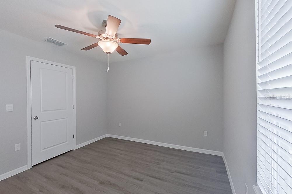 OCALA CROSSINGS - Residential Lease