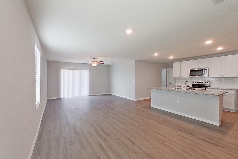 OCALA CROSSINGS - Residential Lease