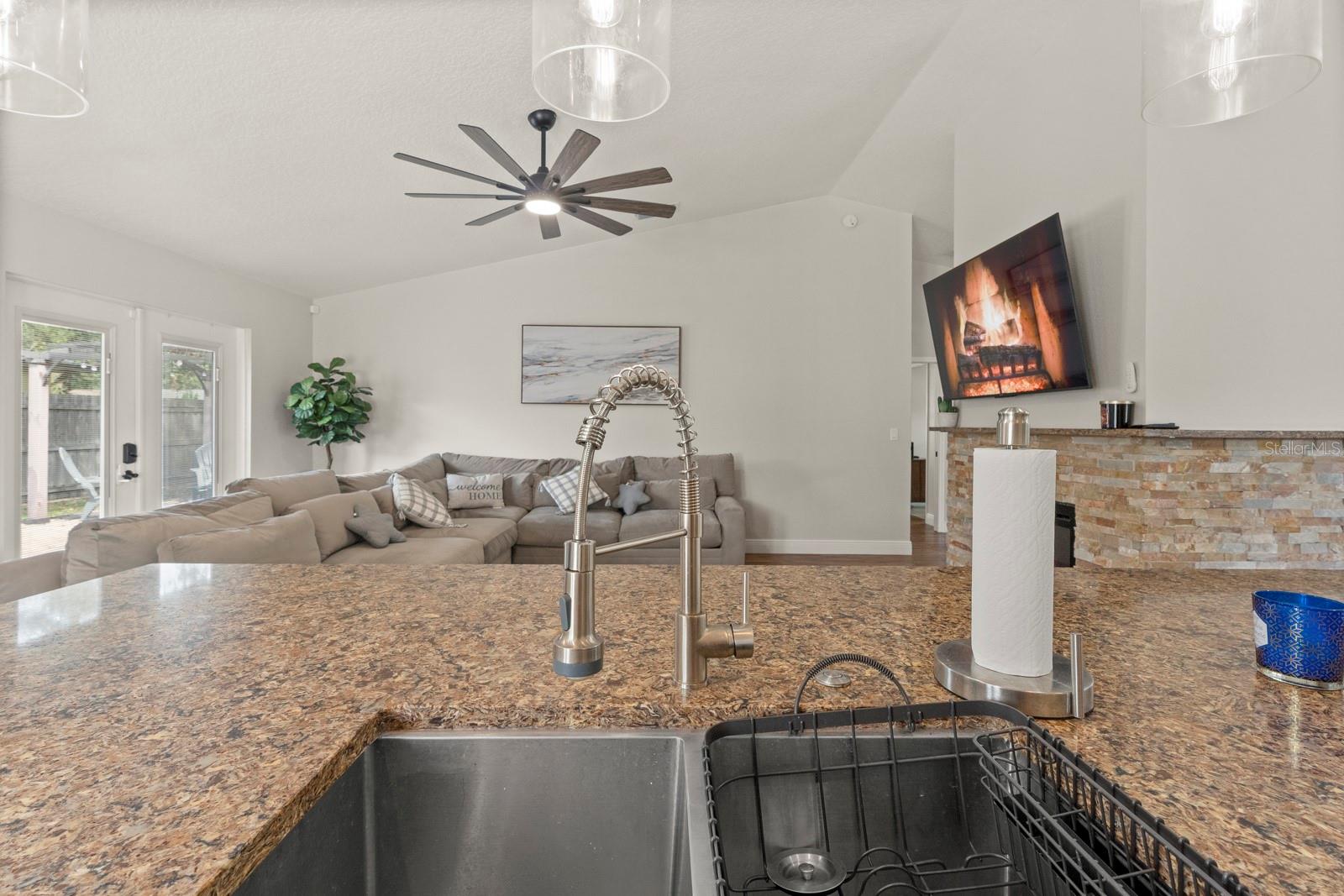 ROOSEVELT PLACE - Residential