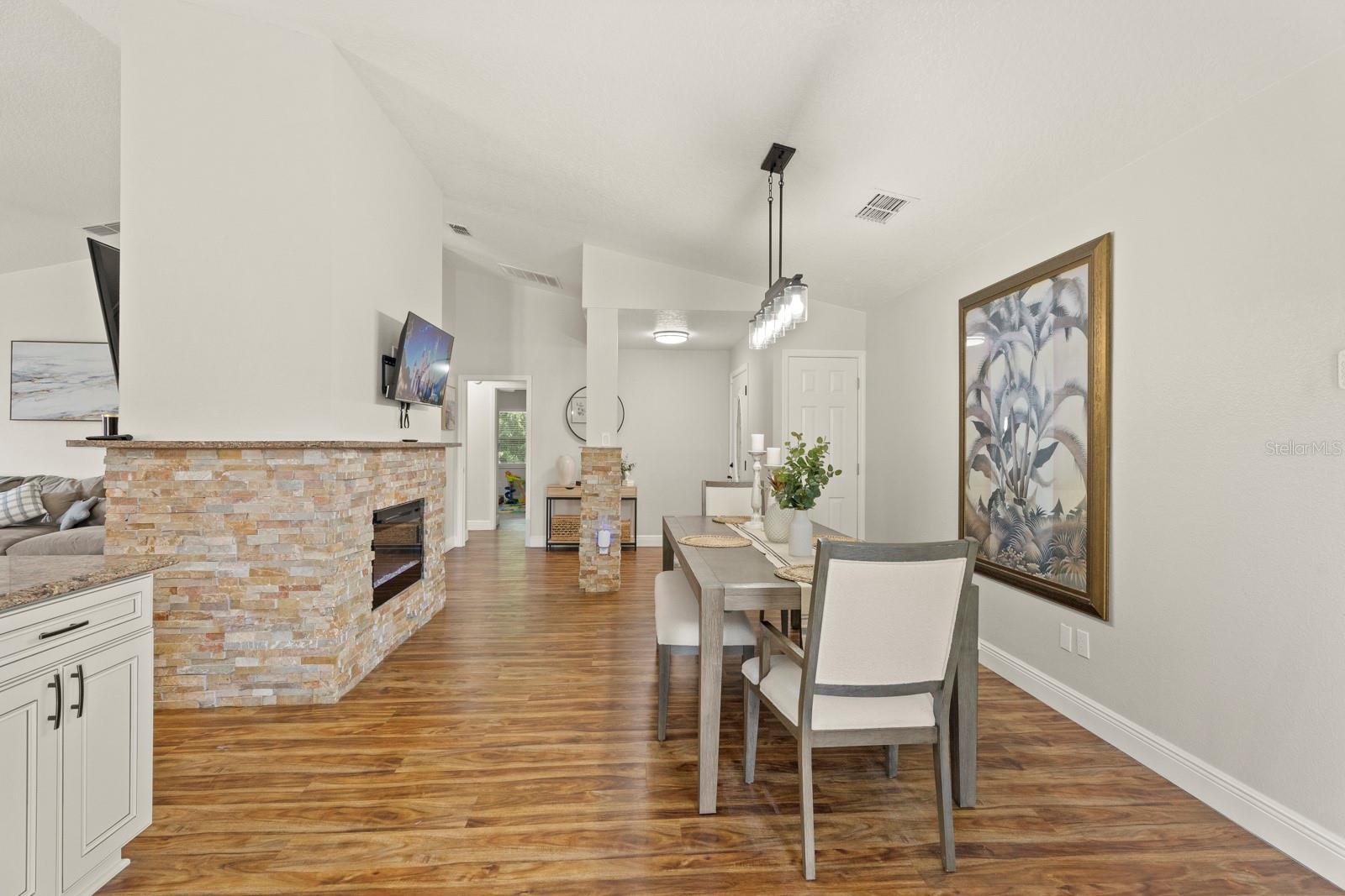 ROOSEVELT PLACE - Residential