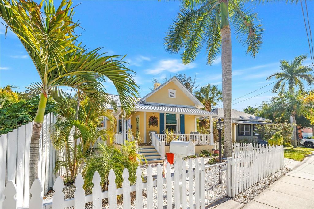 Photo of 748 11th Avenue N, St Petersburg, FL 33701 (MLS # TB8500382)