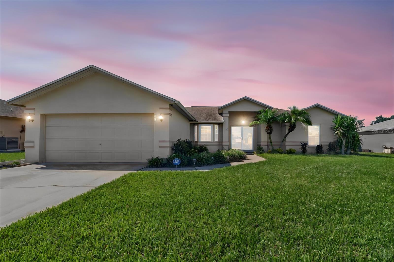 706 HIGHLAND CREST LOOP