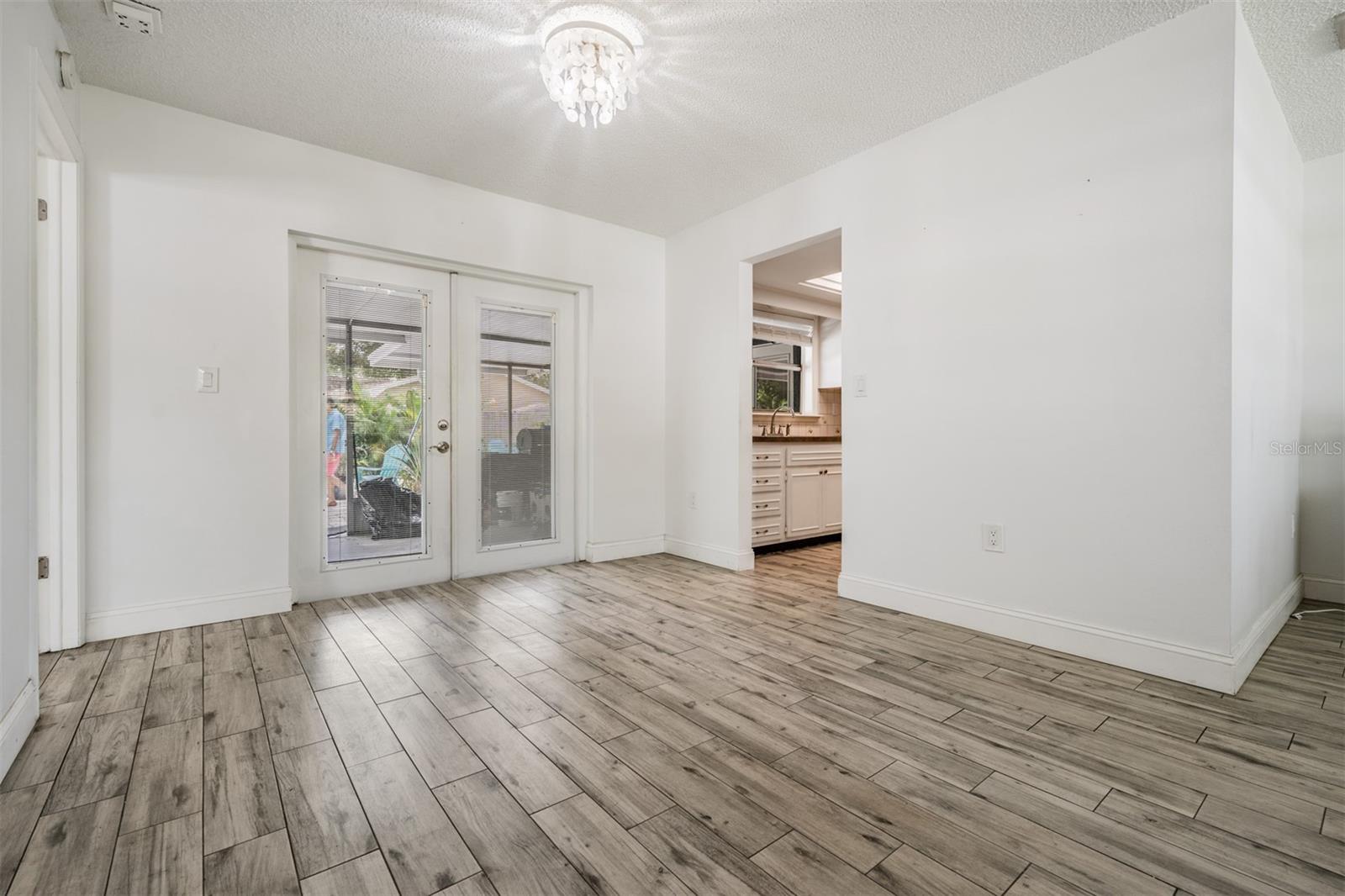 WILSHIRE ESTATES II - Residential