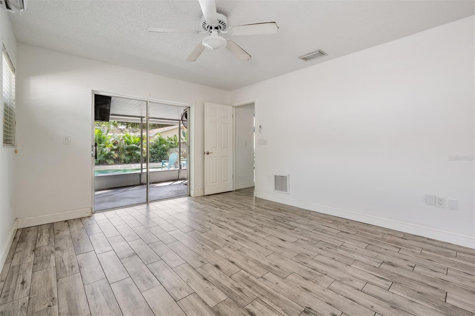 WILSHIRE ESTATES II - Residential