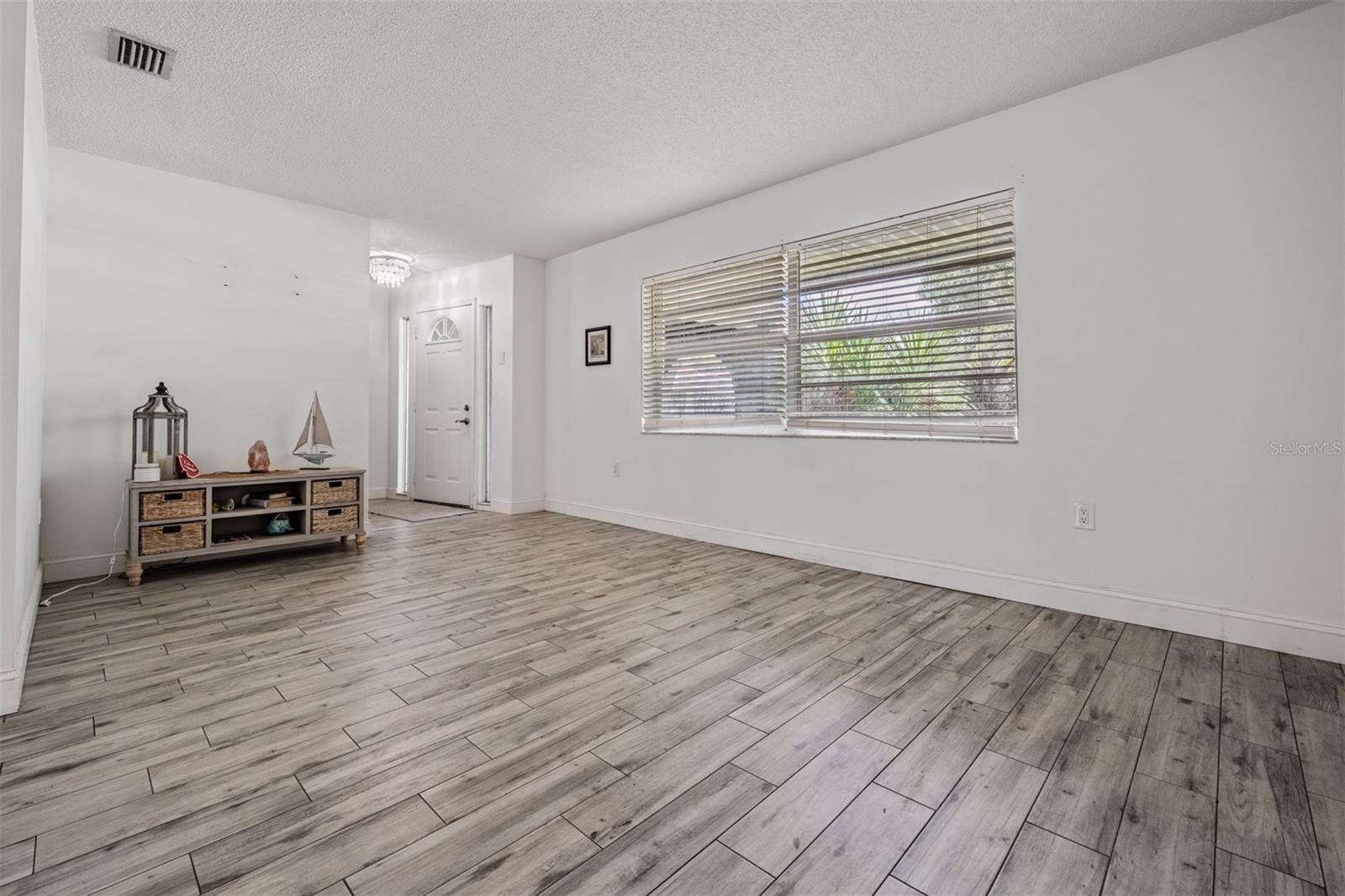 WILSHIRE ESTATES II - Residential