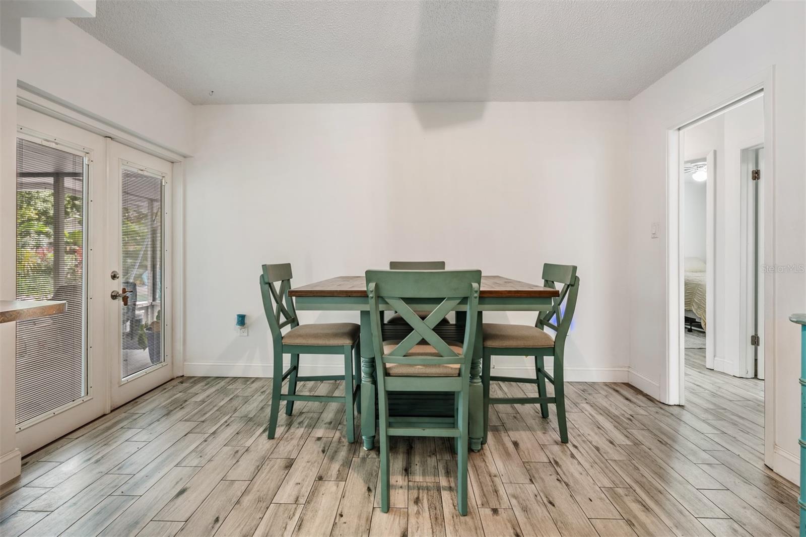 WILSHIRE ESTATES II - Residential
