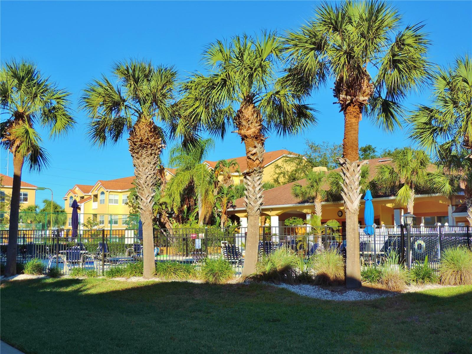 BEACHWAY CONDOS - Residential Lease