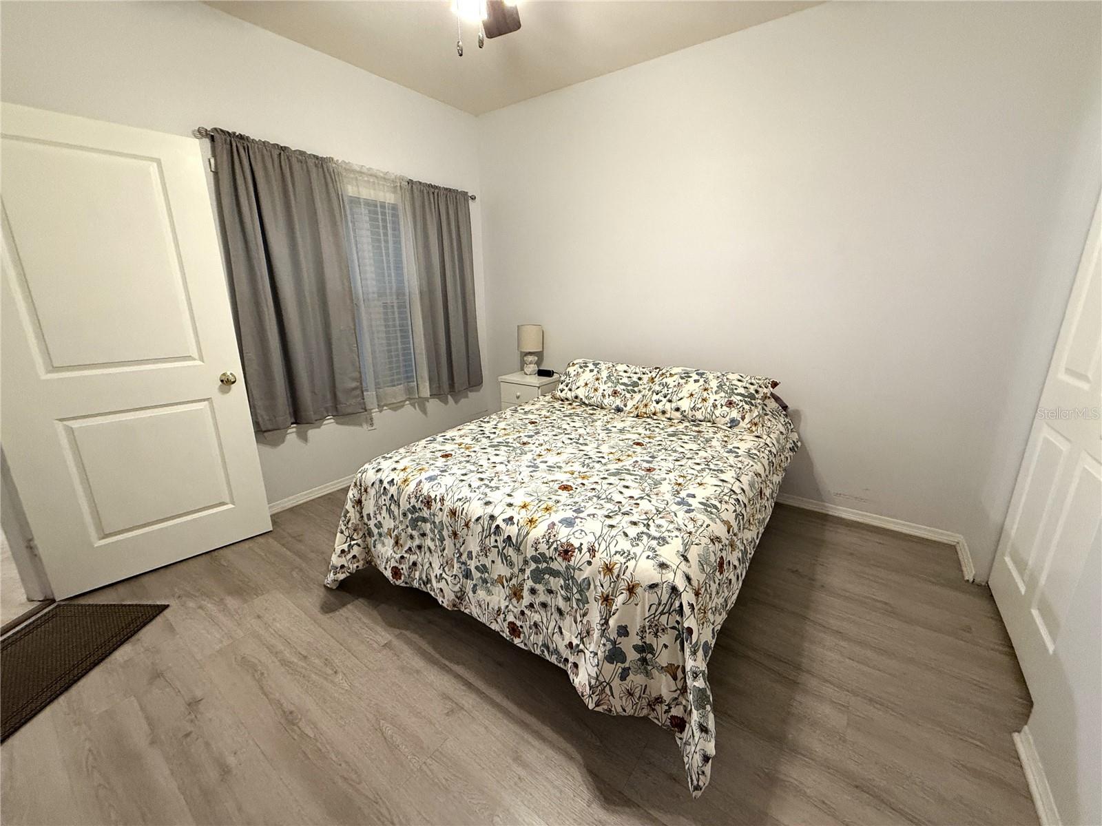 BEACHWAY CONDOS - Residential Lease