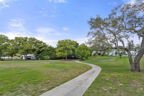 A home in BROOKSVILLE