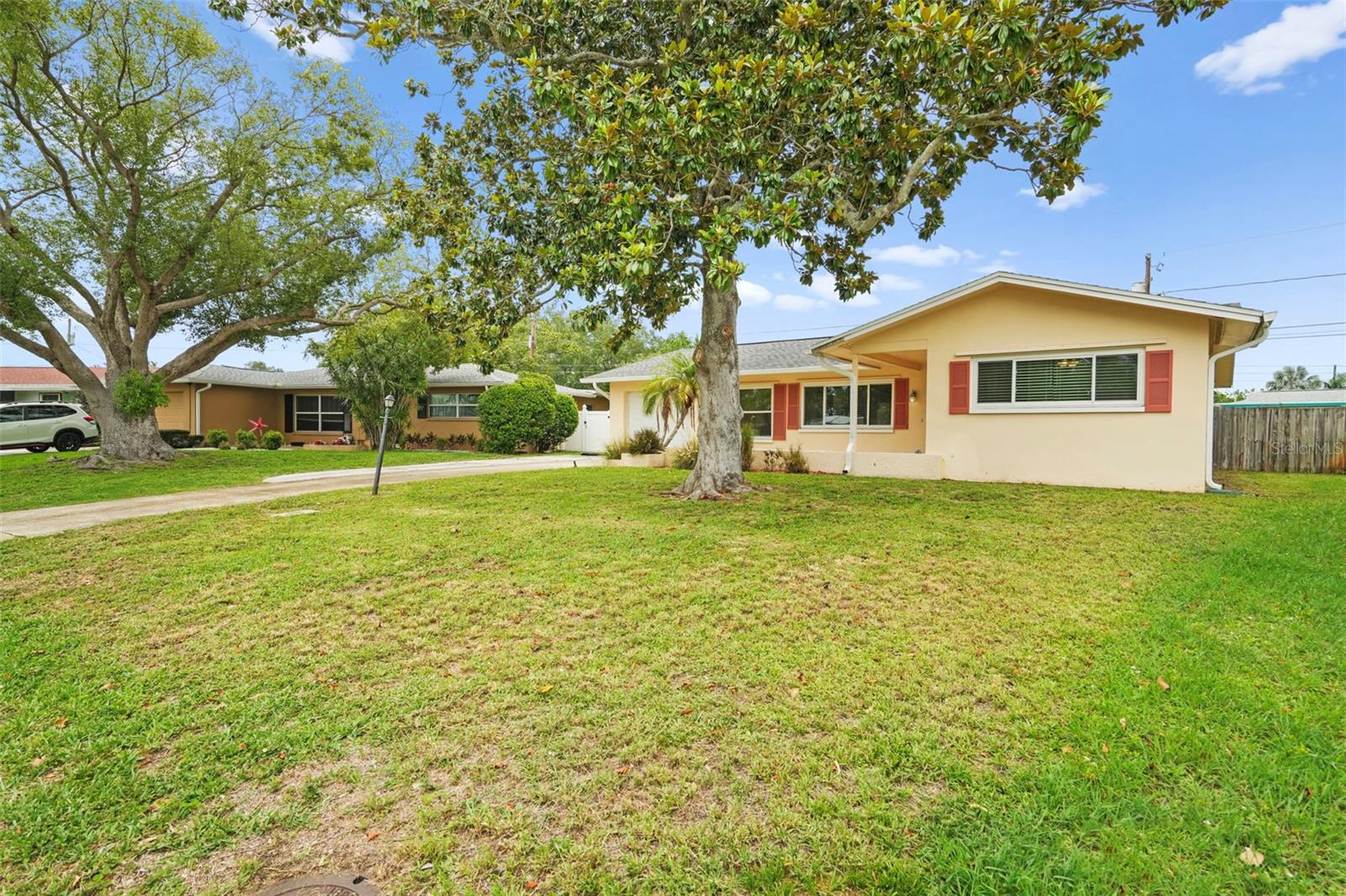 2169 PINE RIDGE DRIVE